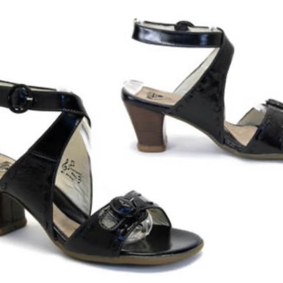 John Fluevog black Operetta Faustina women's size 7 strappy sandal - Picture 9 of 10